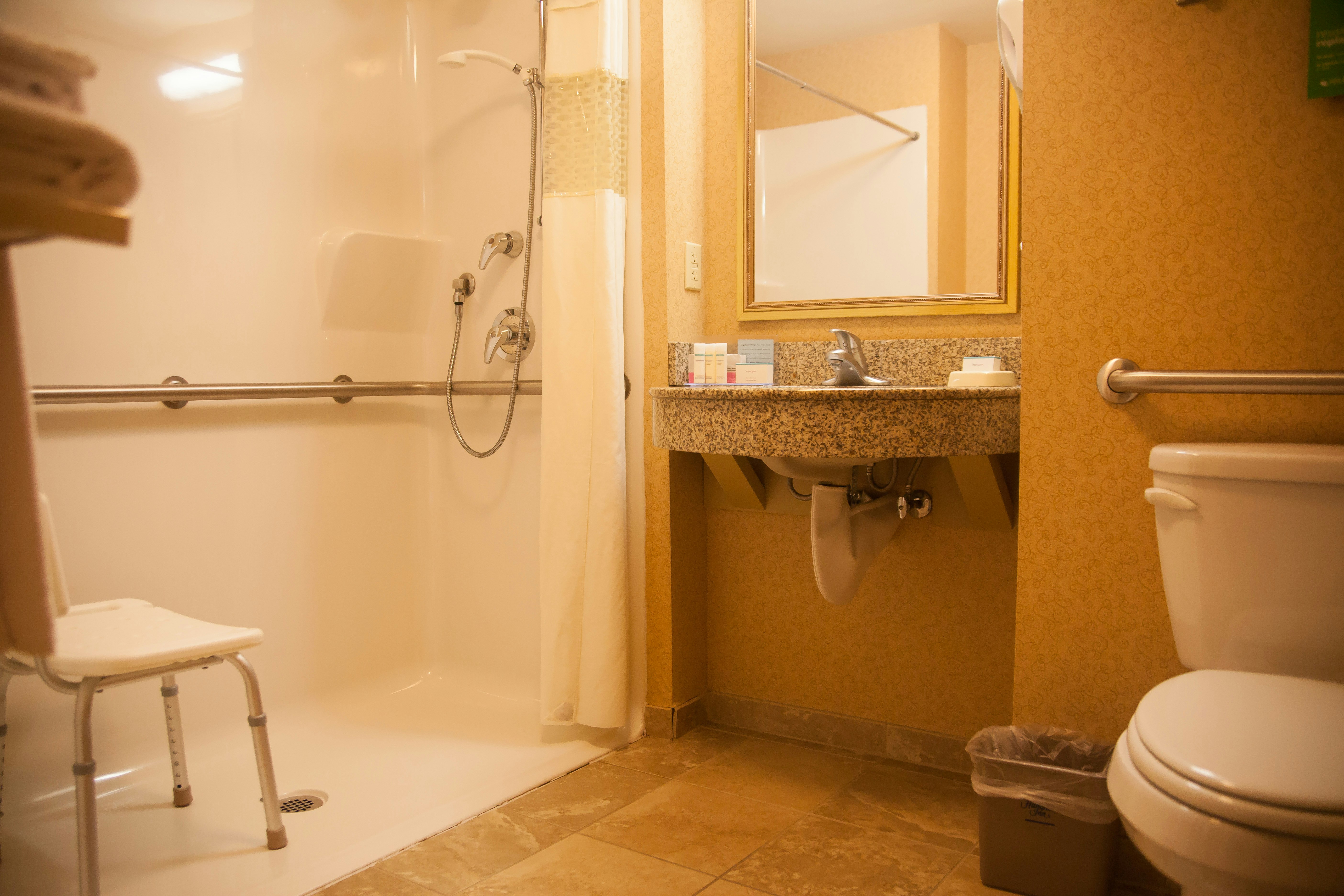 Hampton Inn Mountain Home 27/27