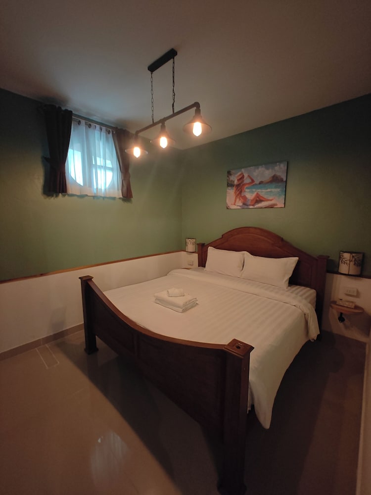 Namphung Phuket 20/78