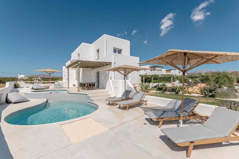 Sea & Olives Holiday Villas 40/50