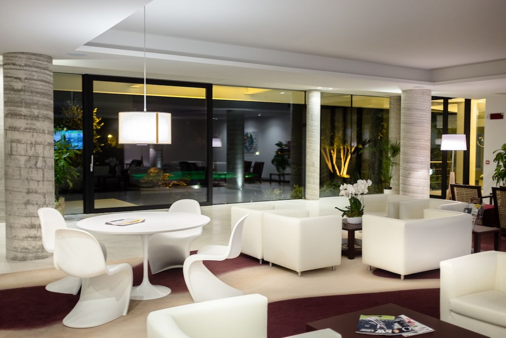 Hotel Europa 52/65
