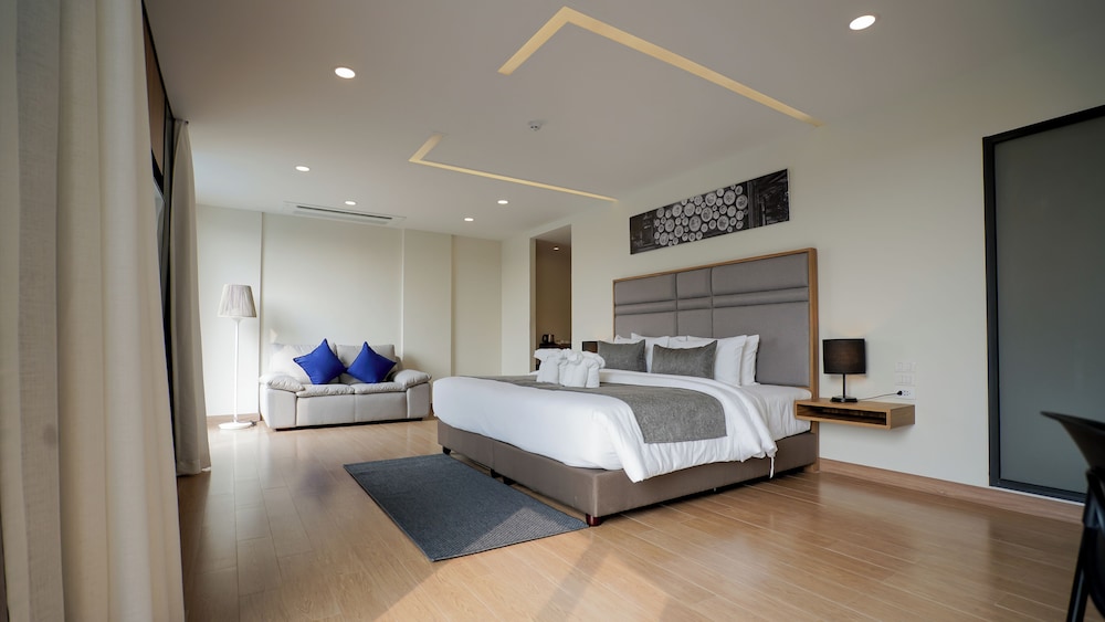 Canalis Suvarnabhumi Airport Hotel 10/50