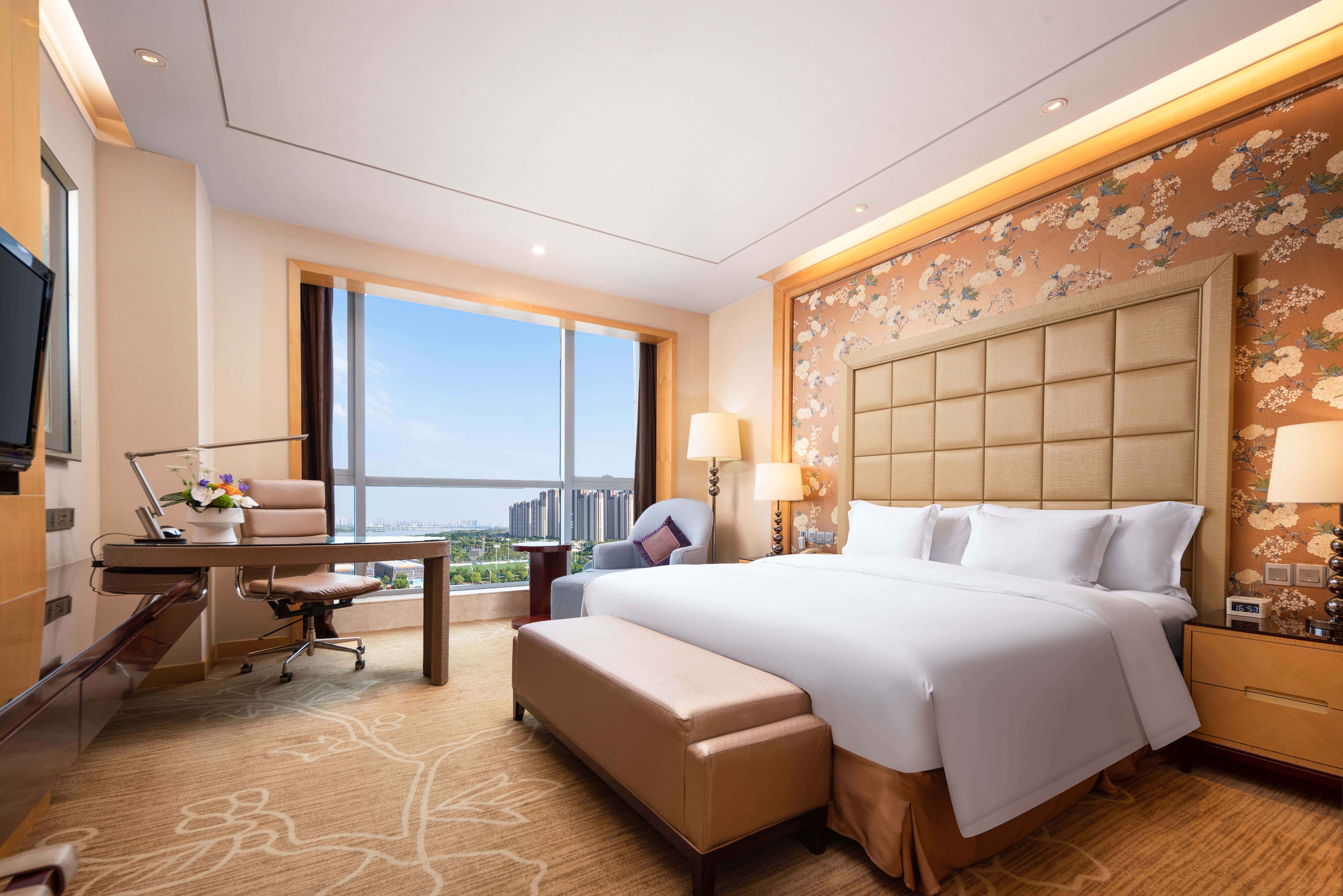Crowne Plaza Xiangyang 11/50