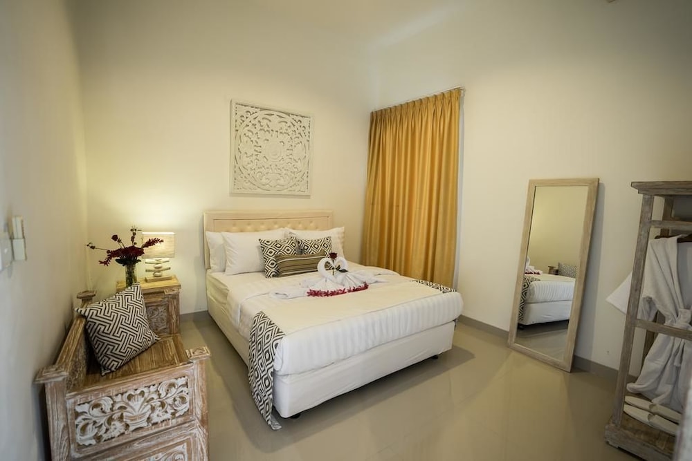 Villa Putih Berawa 20/50