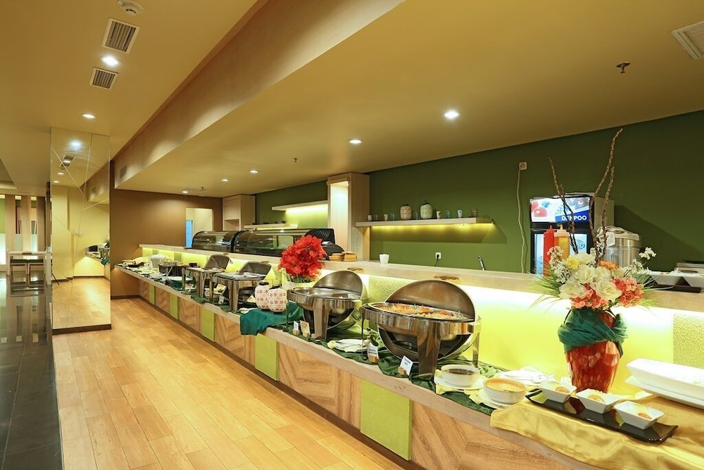 Treepark Serviced Apartment Karawang 37/50