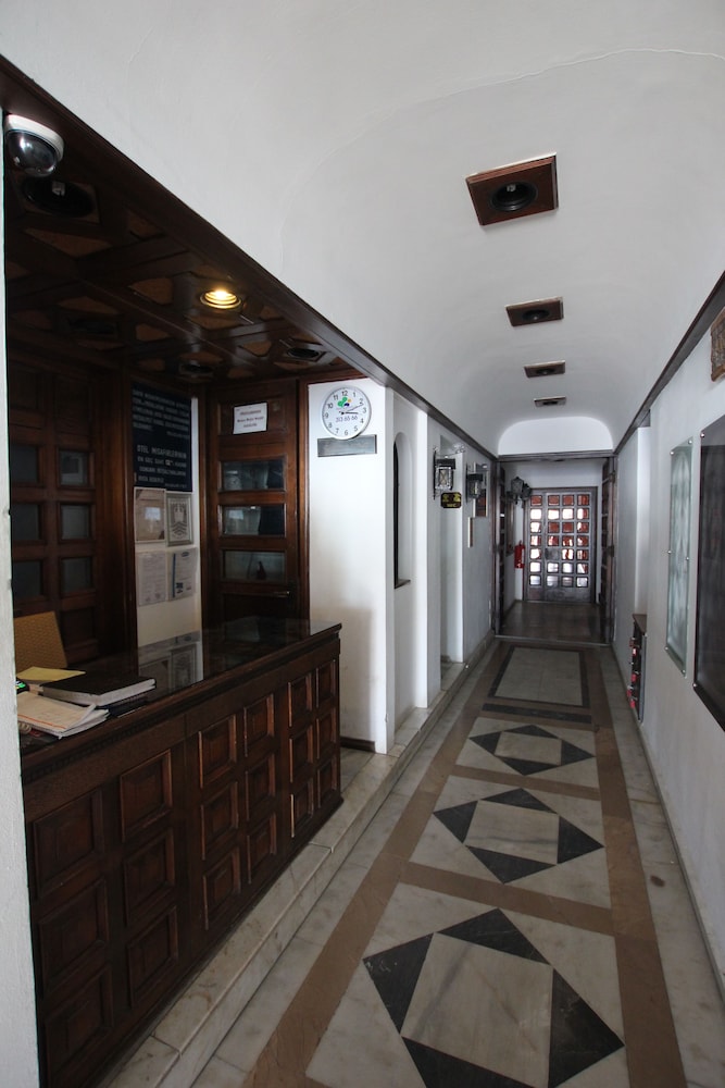 Dinc Pansiyon 6/40