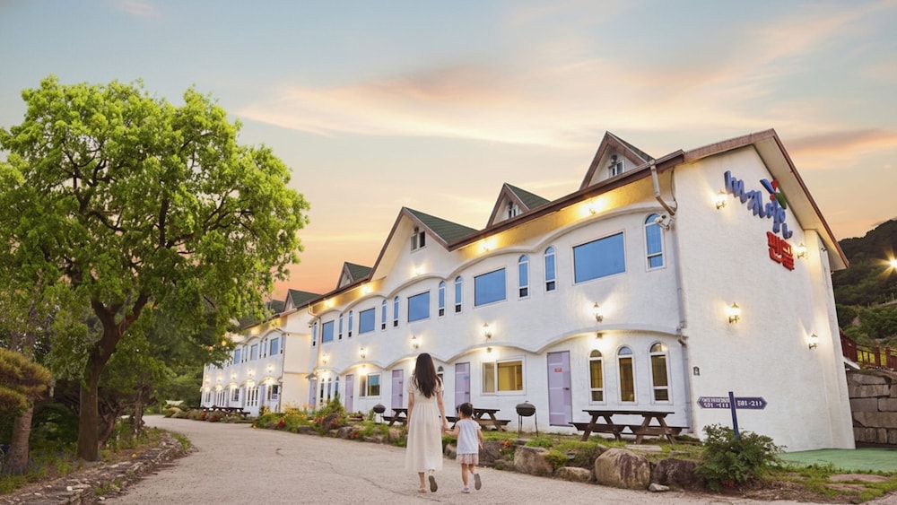 Tongyeong Makai O Pension 3/50