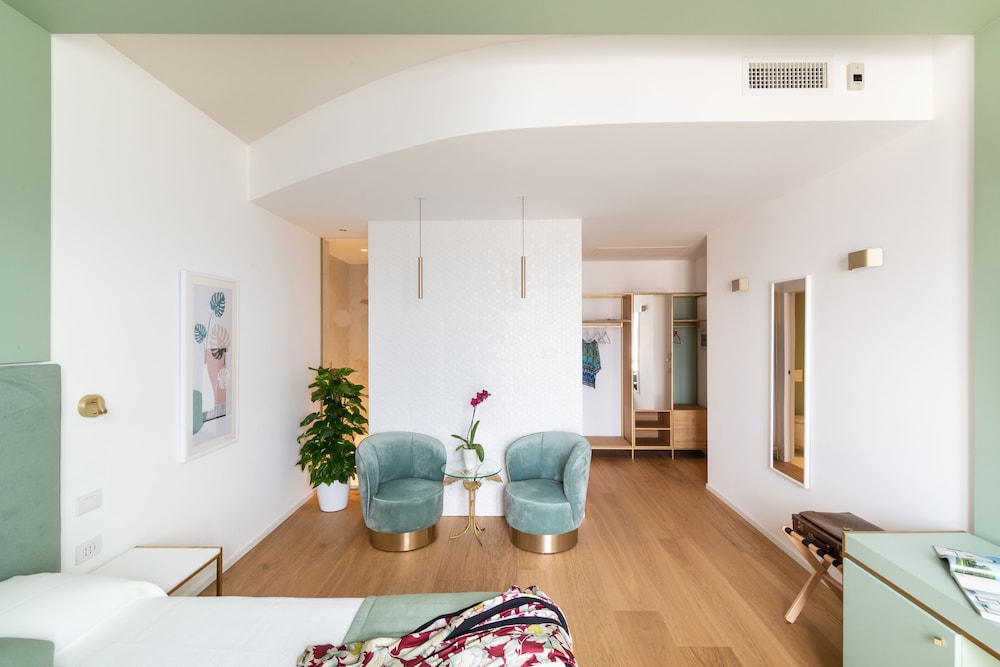 Hotel Aristeo 33/50