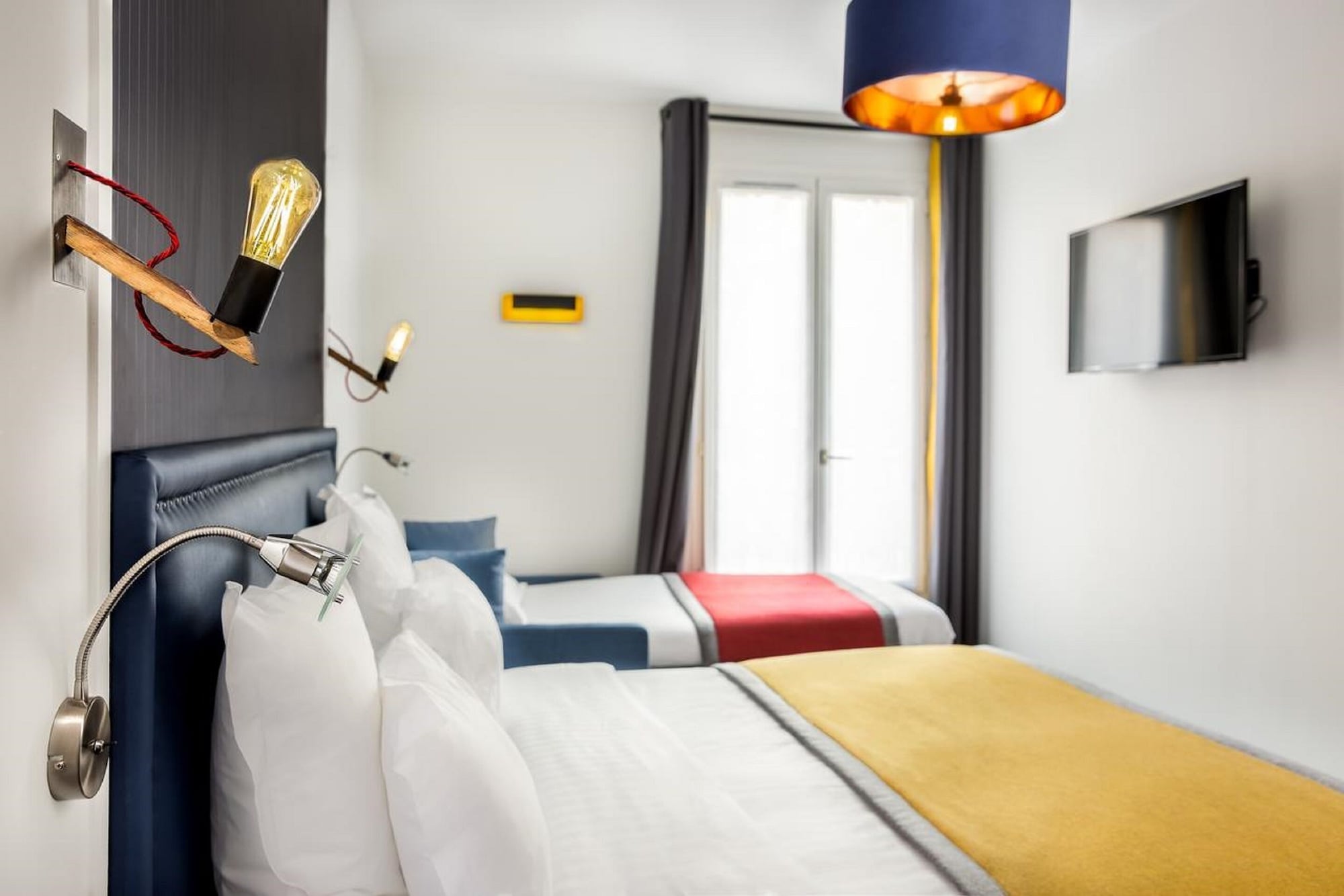ROOM, TRIPLE