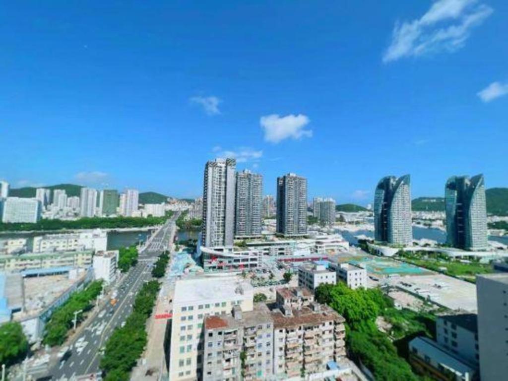 Sanya International 63/64