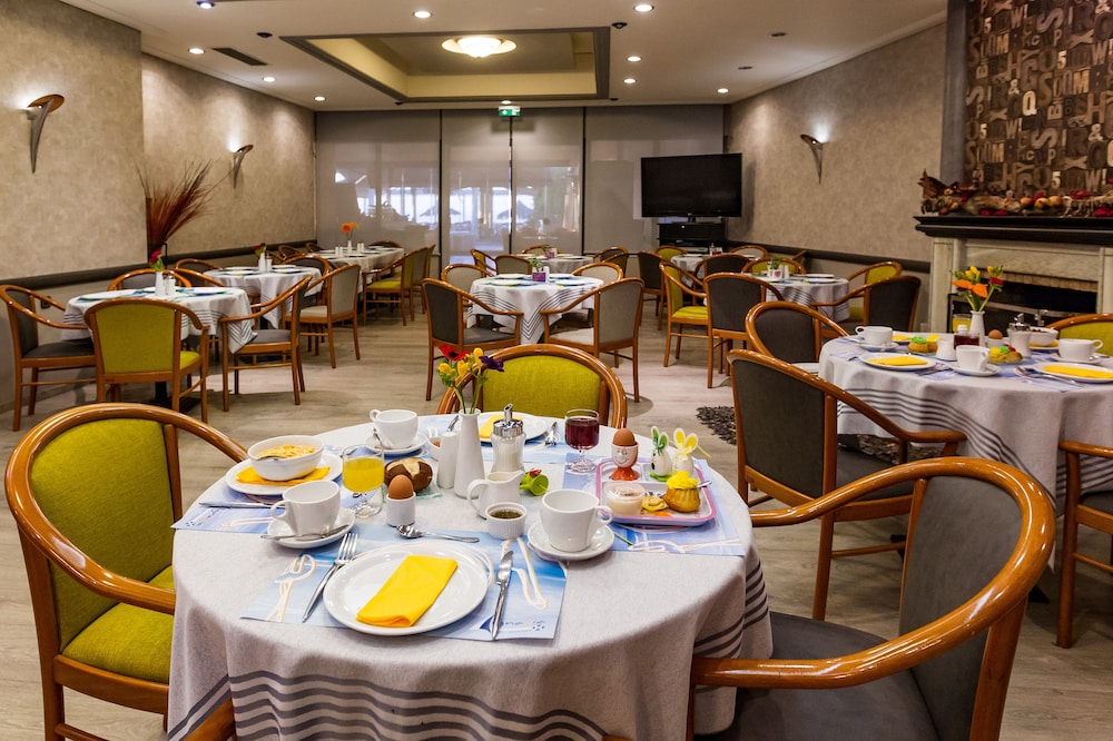 IGNATIA HOTEL 45/66