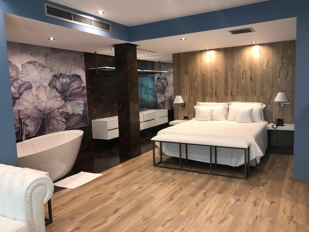 Hotel Palace Vlore 14/48