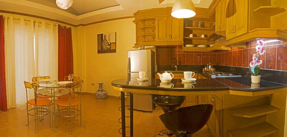 Casablanca Hotel Condominium 18/29