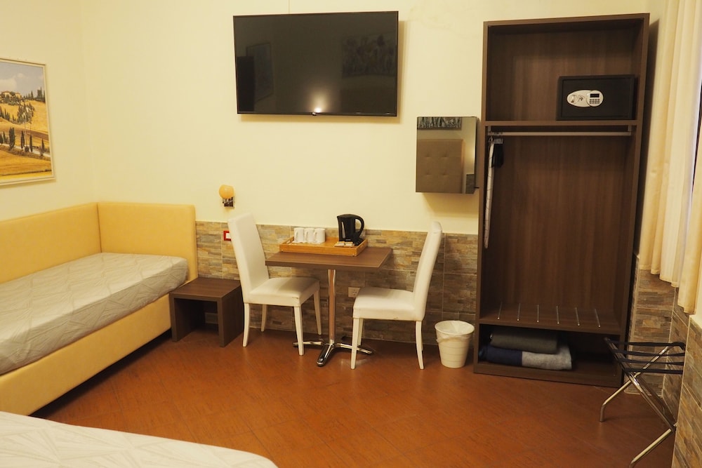 Hotel Ester 53/74