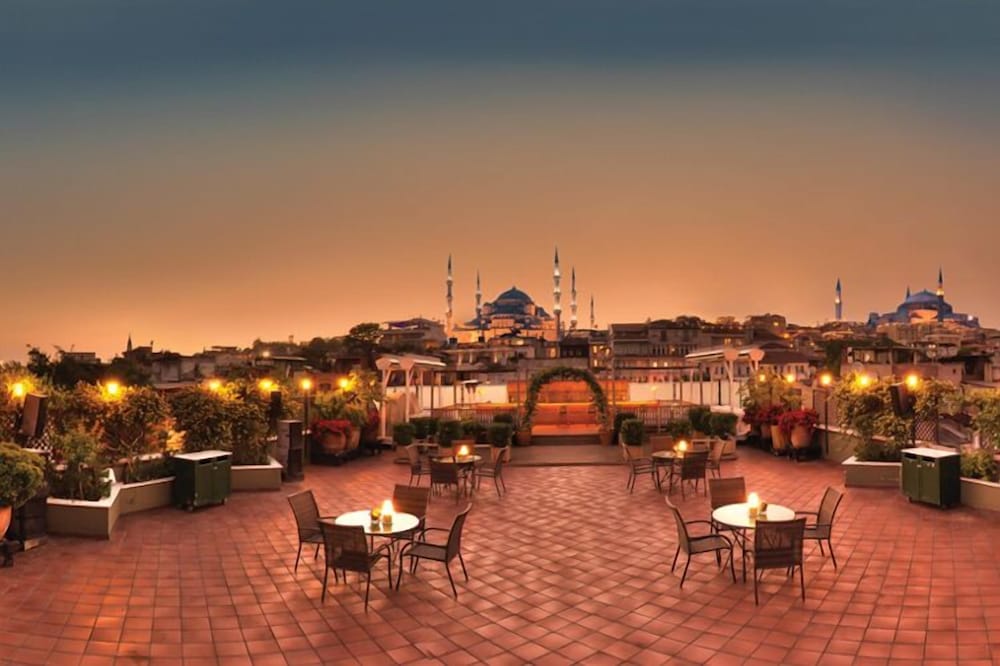 Armada Hotel Old City Hotel 68/75