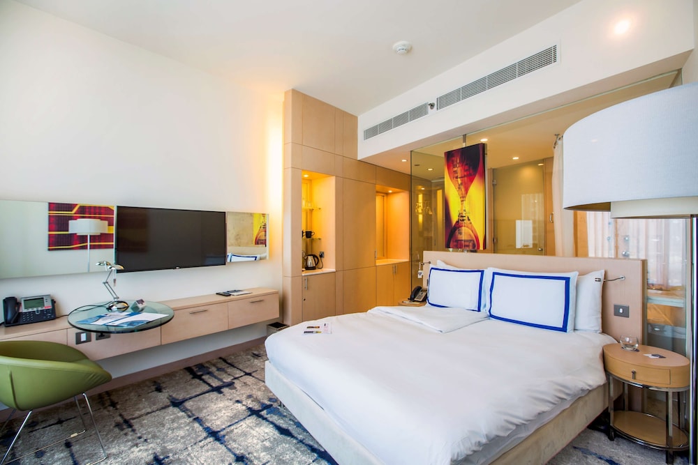 Media One Hotel Dubai, WorldHotels Crafted 39/97
