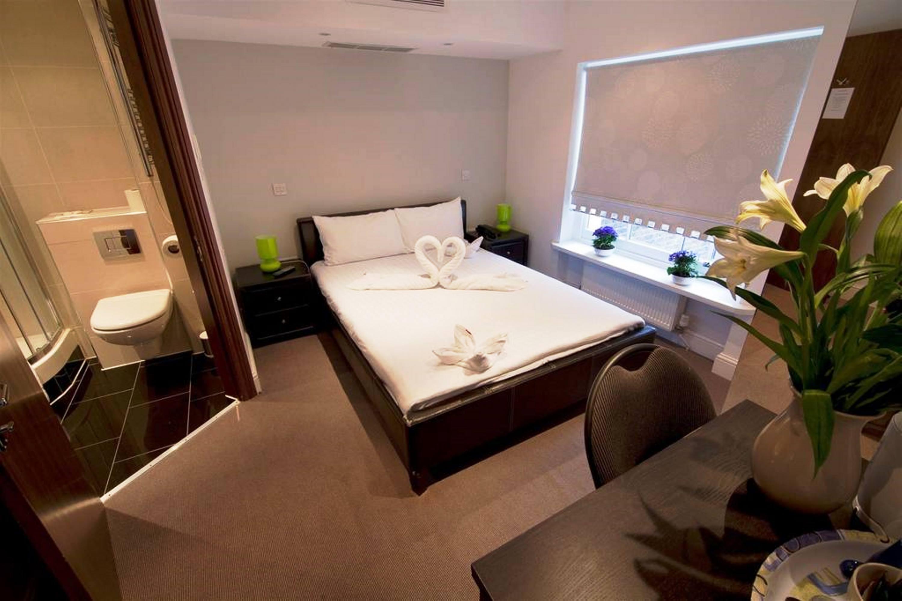 NOX HOTELS - Bayswater 11/20