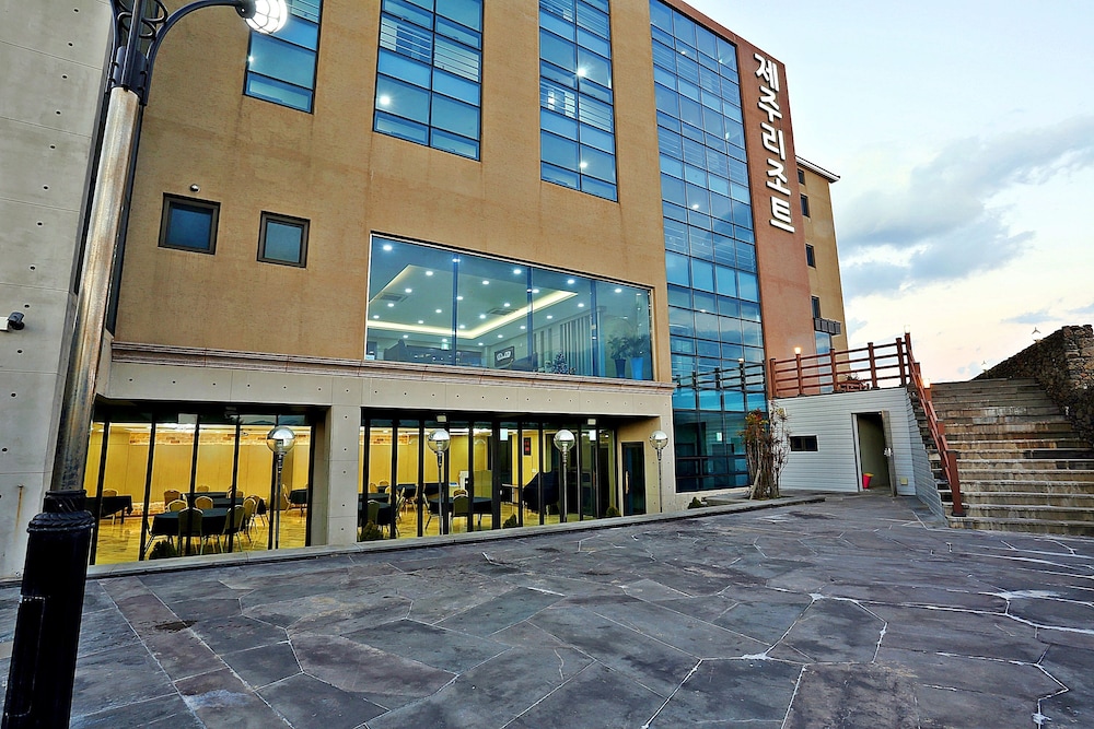 Jeju Resort 47/59