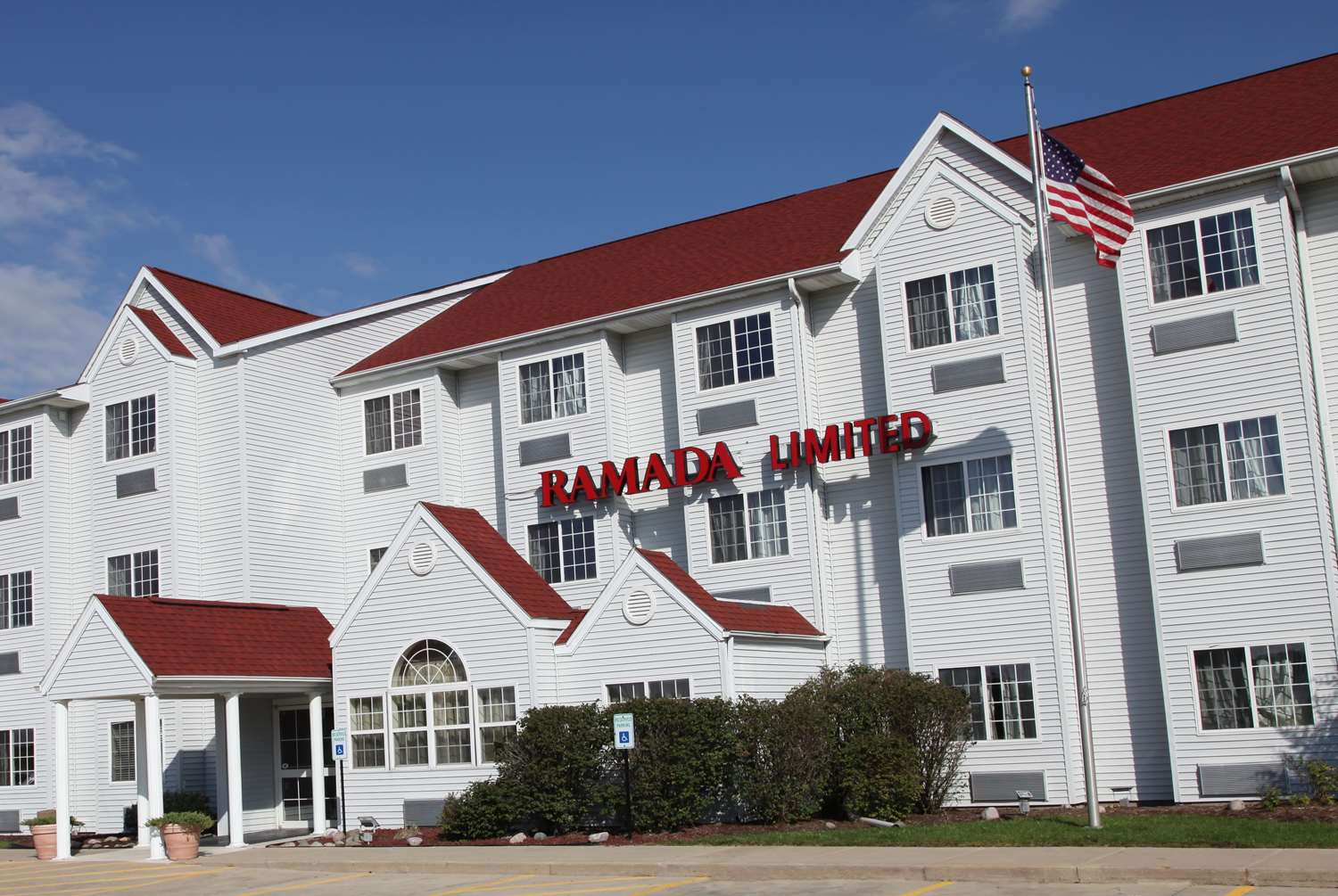 Ramada Limited Bloomington in BLOOMINGTON - IL