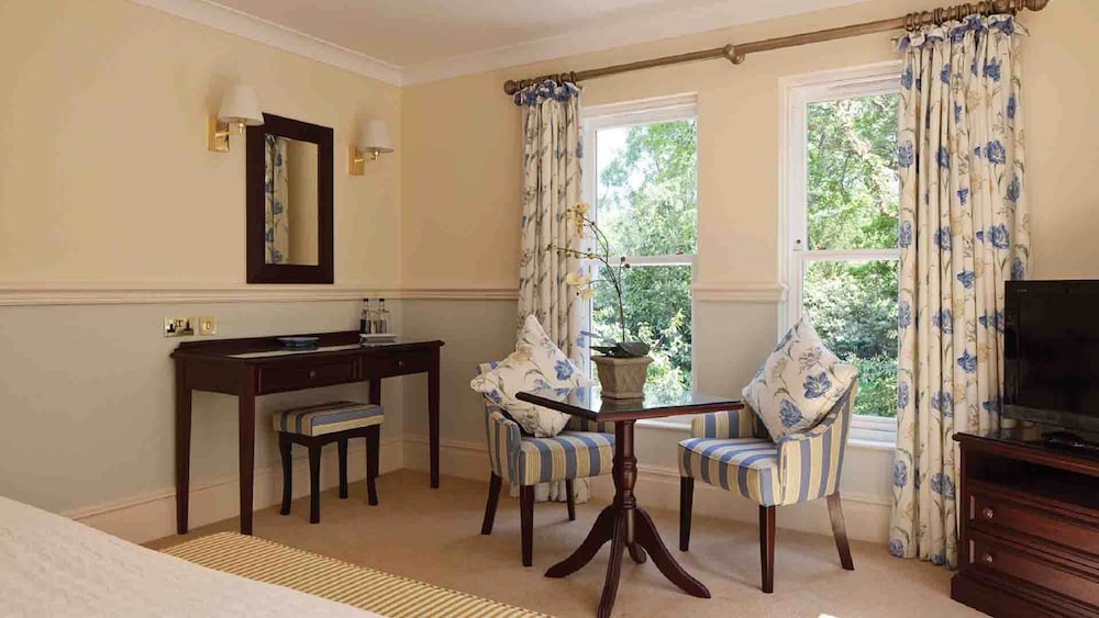 The Dower House Hotel 37/50