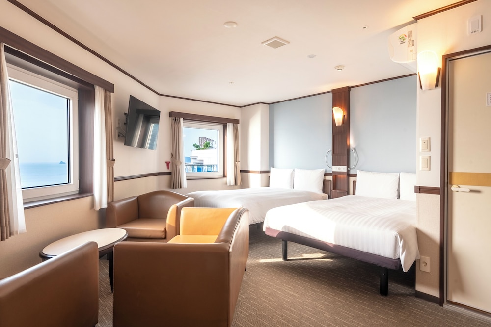 Toyoko Inn Busan Haeundae 2 31/66