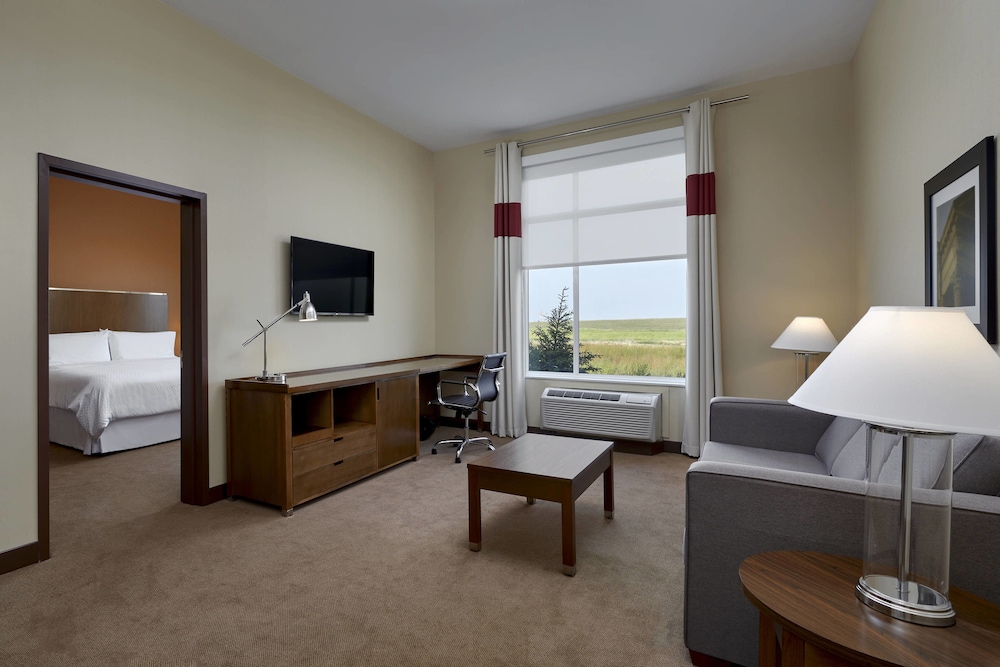 FOUR POINTS BY SHERATON SHERWOOD PARK 17/28