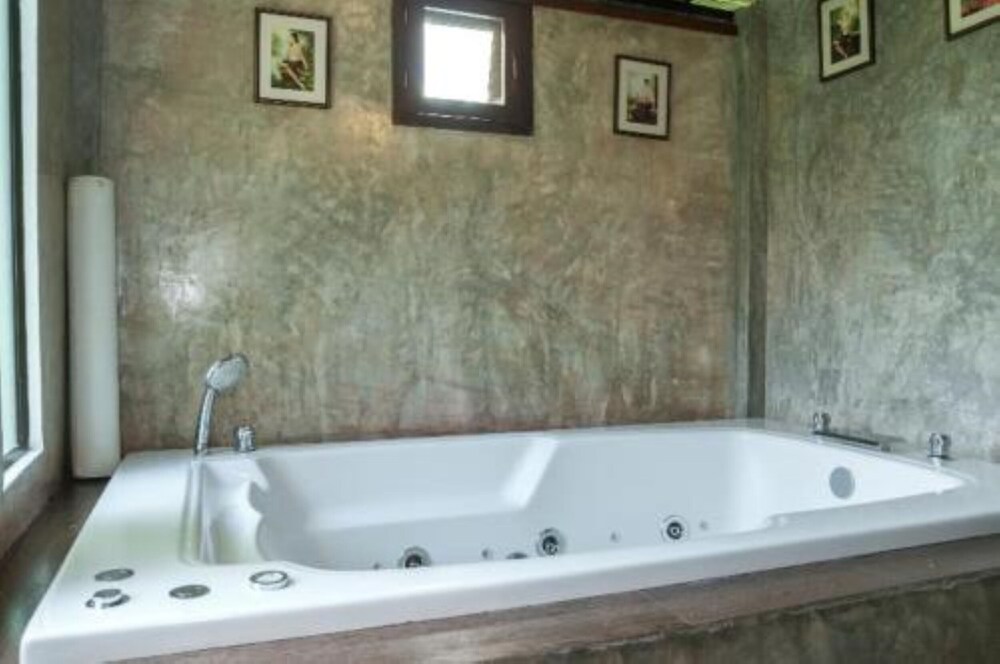 Rawisara Villa Resort 43/51