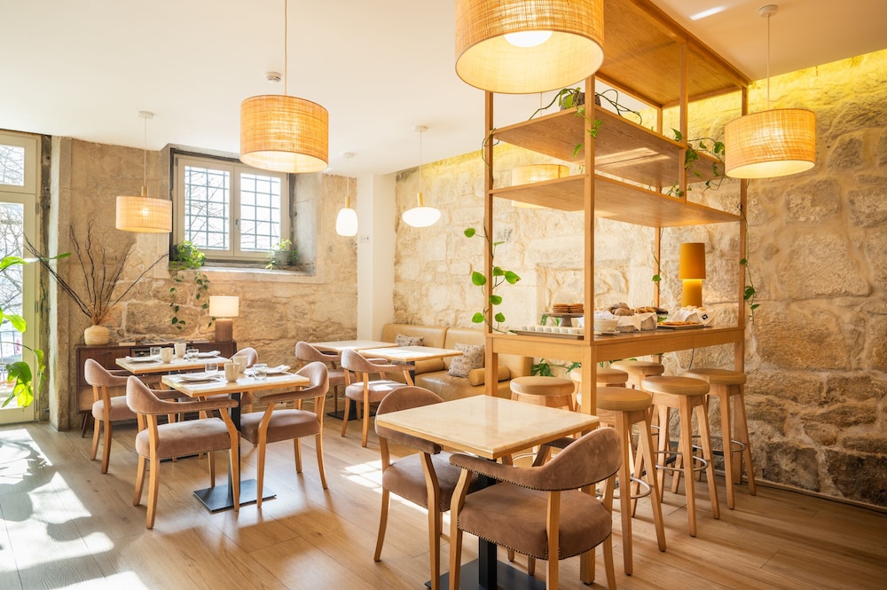 Memoria Porto FLH Hotels 35/50