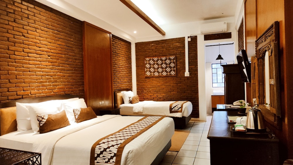 Paku Mas Hotel 19/41