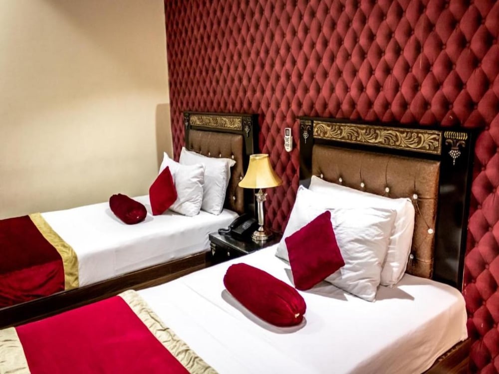 Rose Palace Hotel 15/24