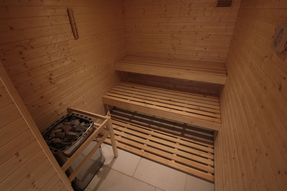 Seckford Hall Hotel Spa 32/64