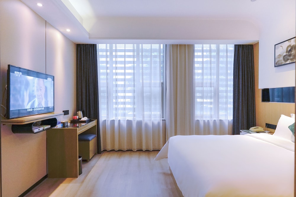 Paco Hotel Guangzhou Tiyu Xilu Metro Branch 12/50