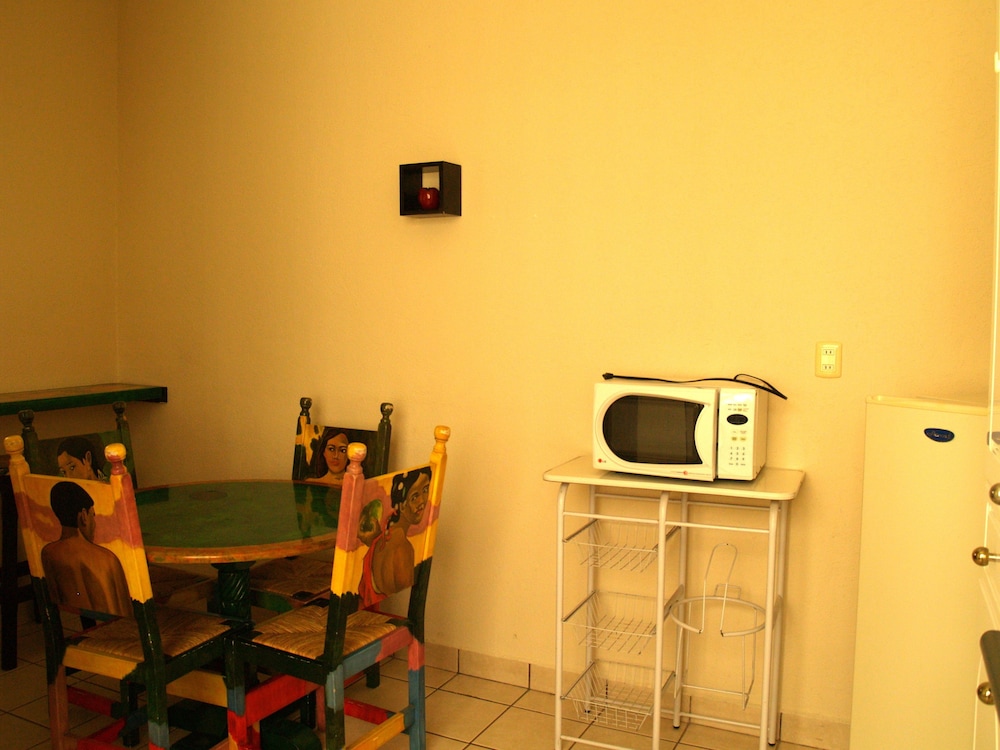 Galeria Hotel And Suites 32/67