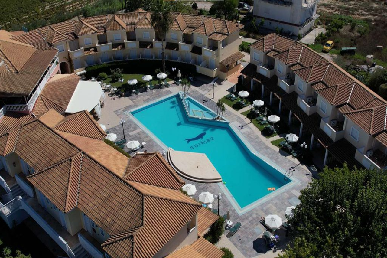 Ecoresort Zefyros Hotel 52/54