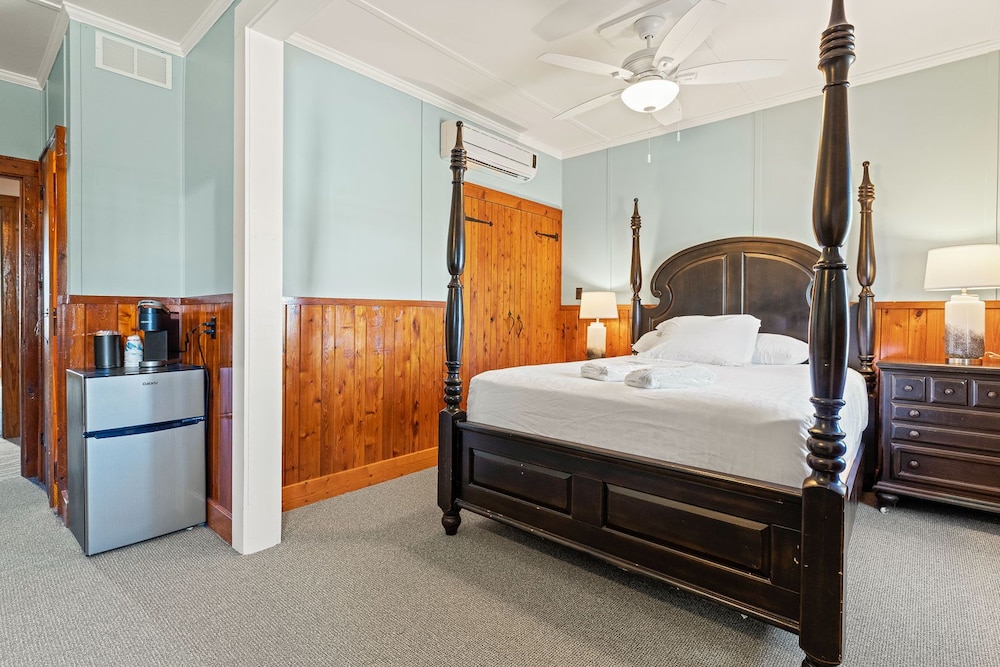Nags Head Beach Inn by KEES Vacations 27/54