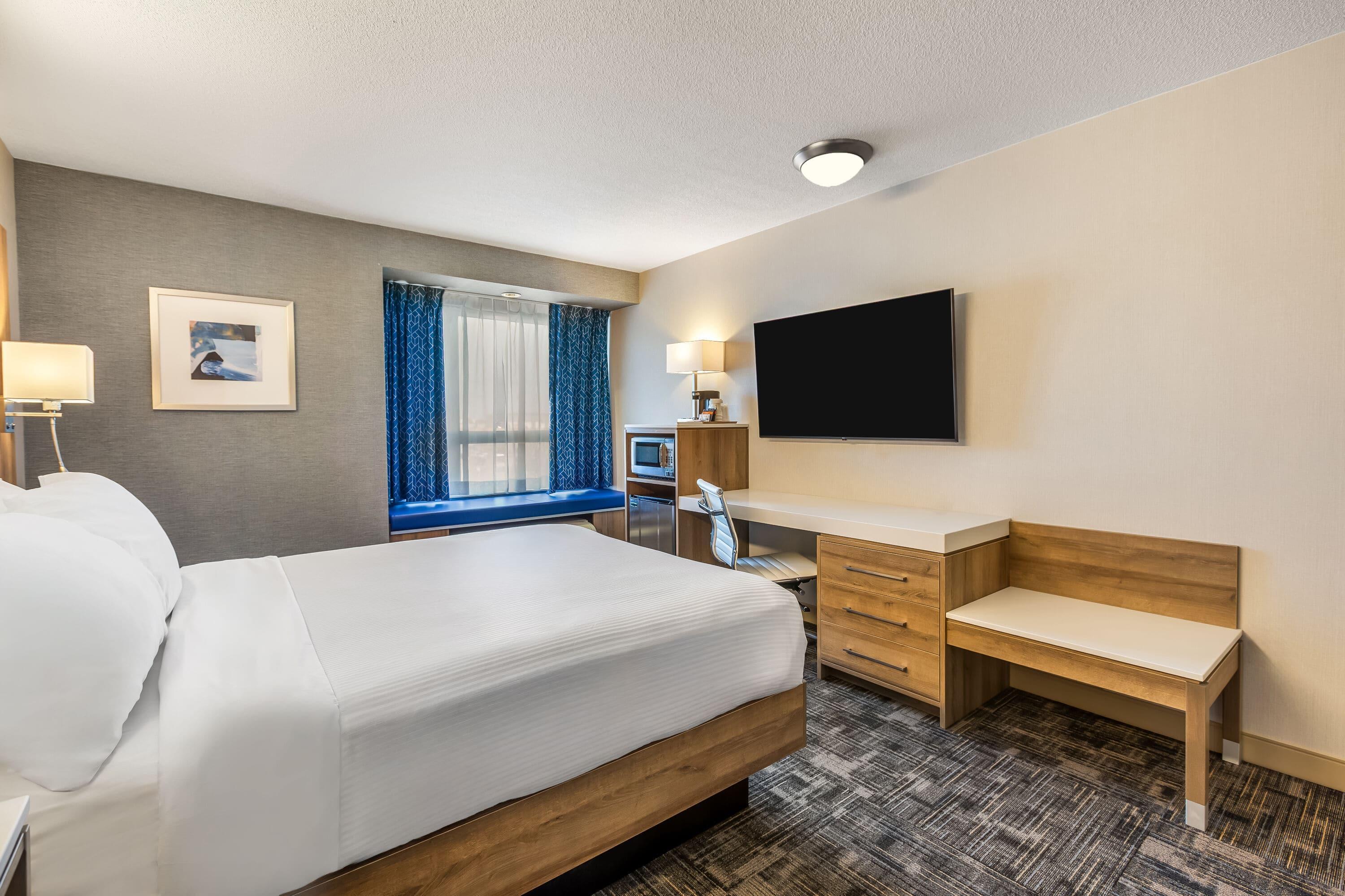 غرفة بسرير كوين لذوي الإعاقة، Microtel Inn Suites By Wyndham Timmins 5/8