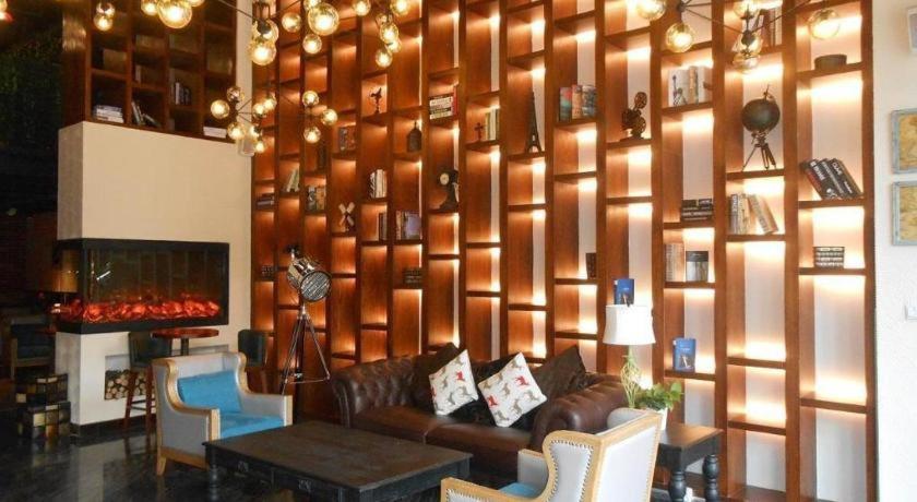 James Joyce Coffetel (Chengdu Century City Convention & Exhibition Center) 53/72
