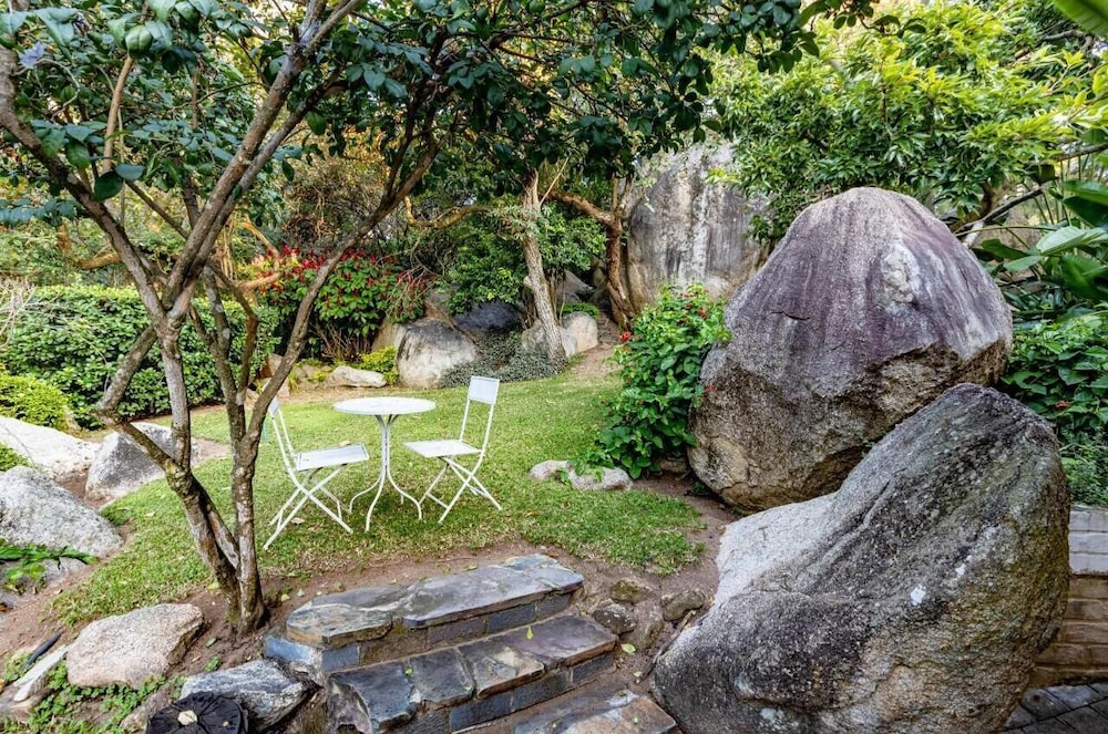 Sheppard Boutique Guesthouse 37/50