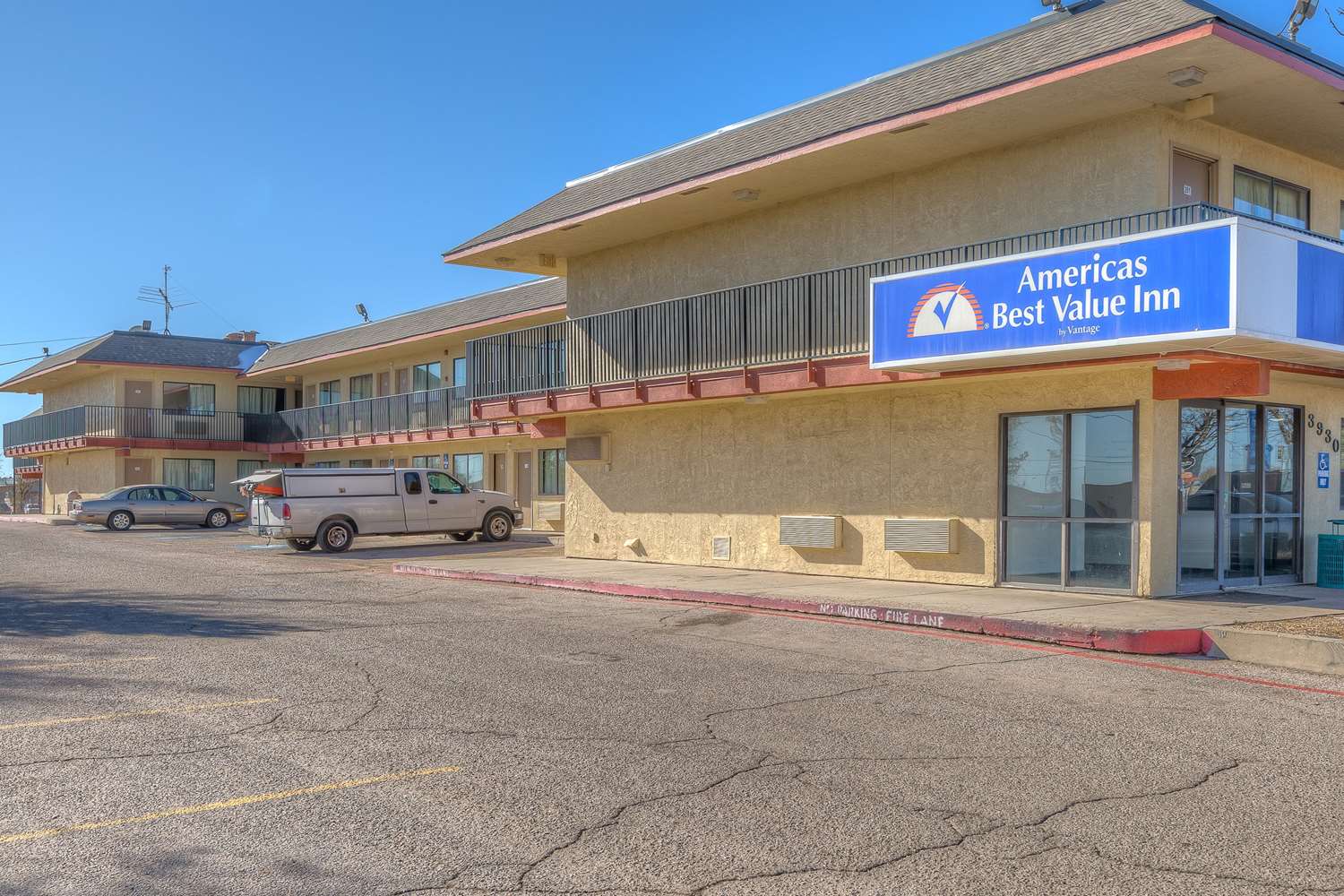 Americas Best Value Inn Amarillo Airport 32/34