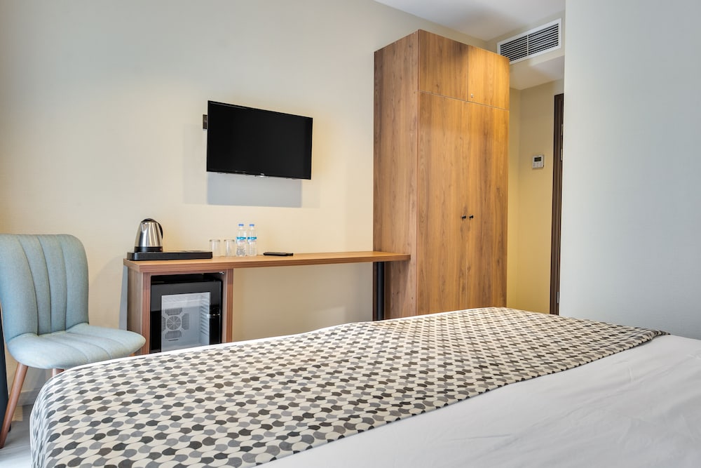 Eleven Inn Tbilisi 16/28