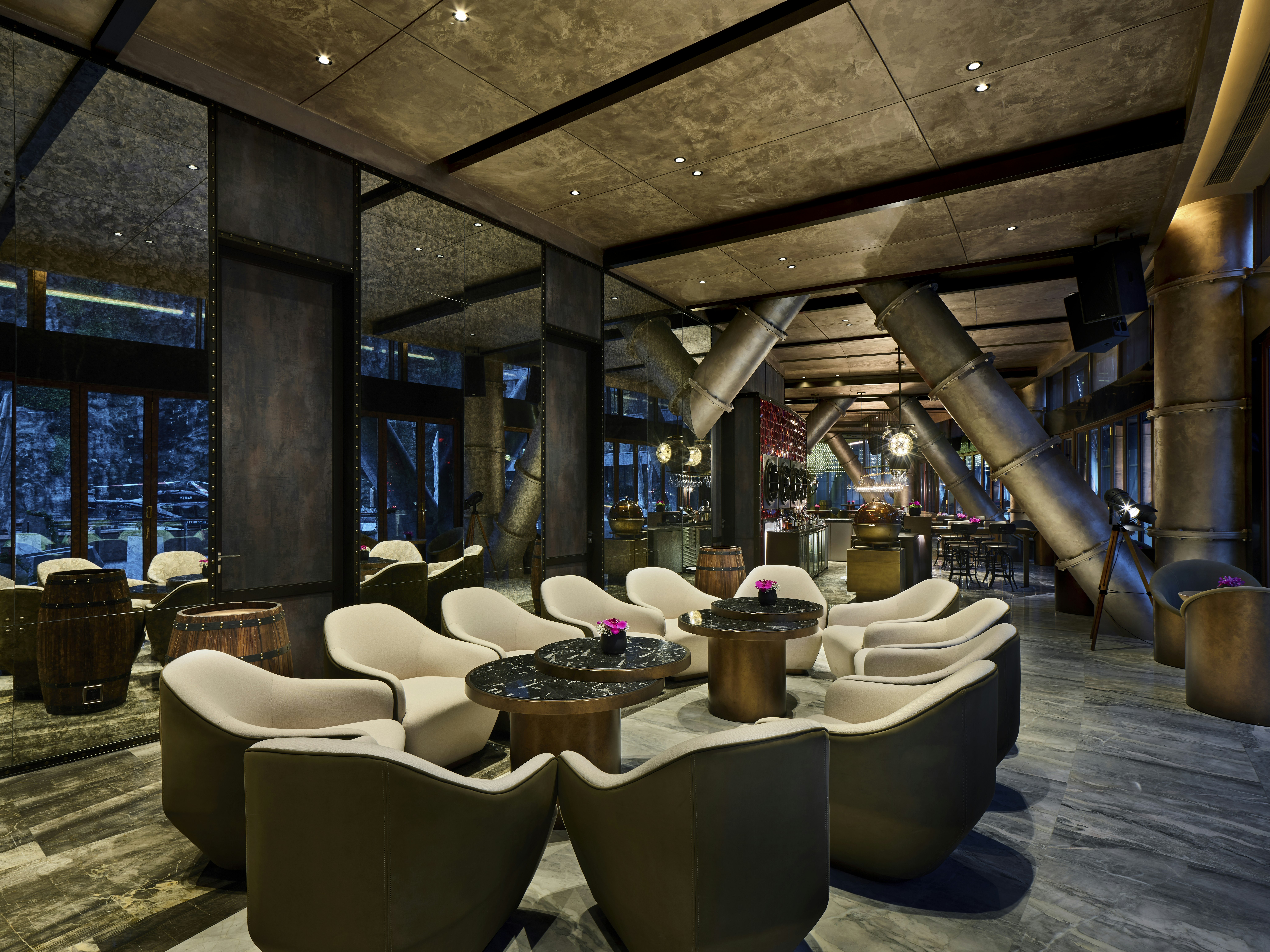 Intercontinental Shanghai Wonderland 21/50