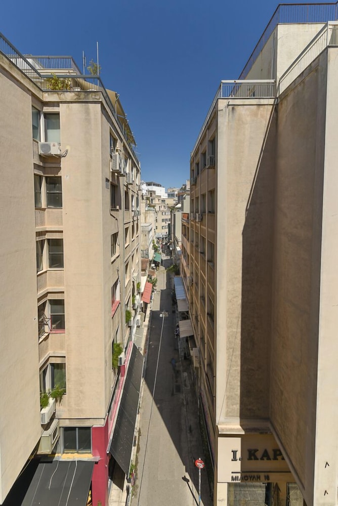 Athens Stories 42/50