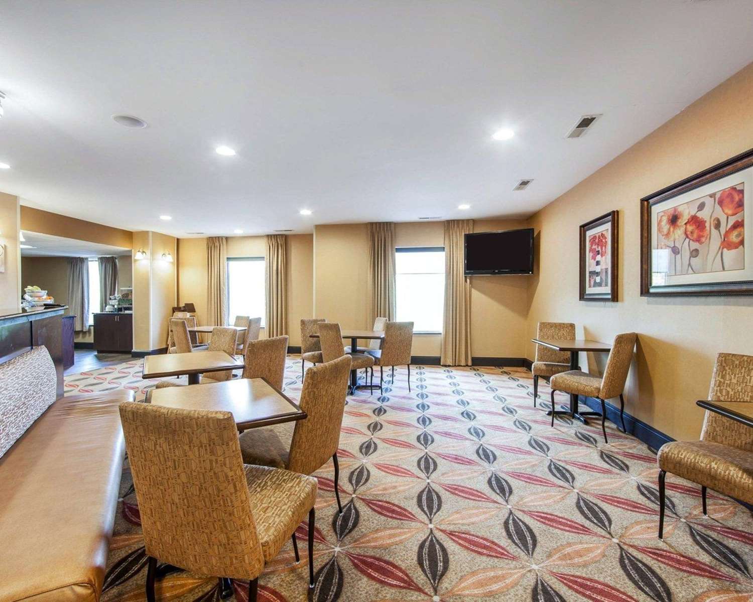 Comfort Suites Rome 15/21