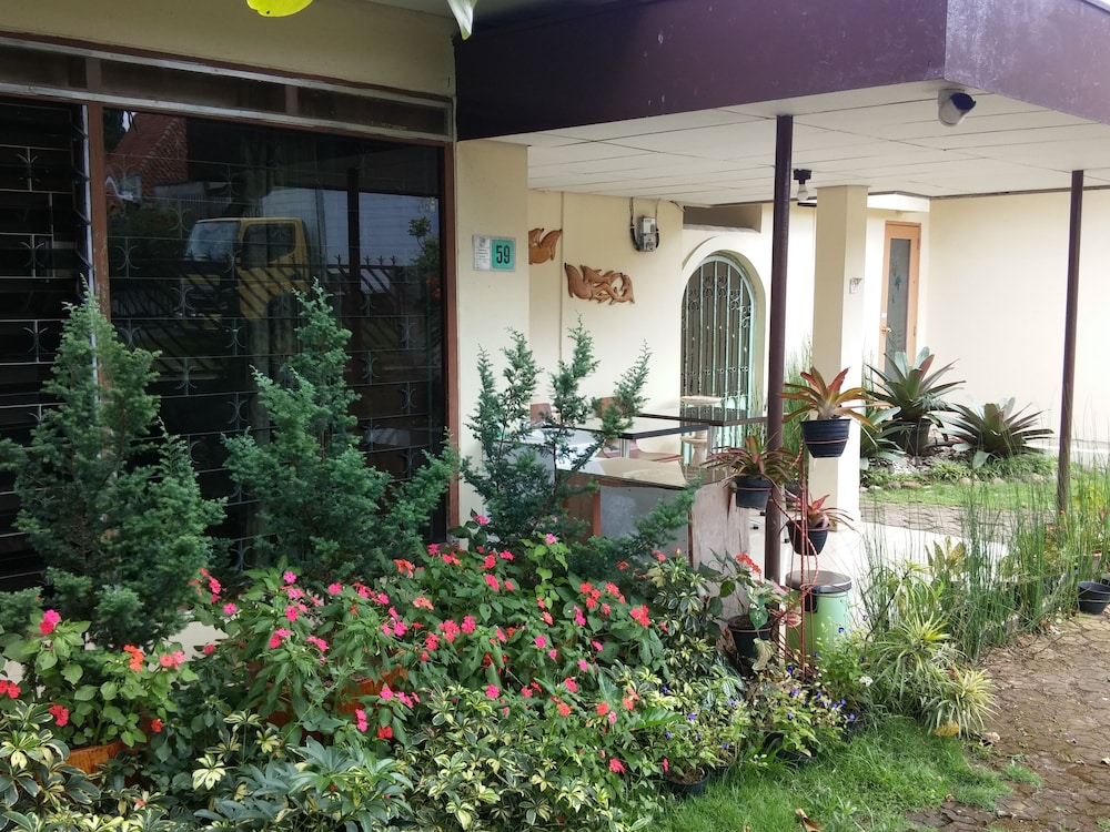 Gio Guesthouse Bogor 30/33
