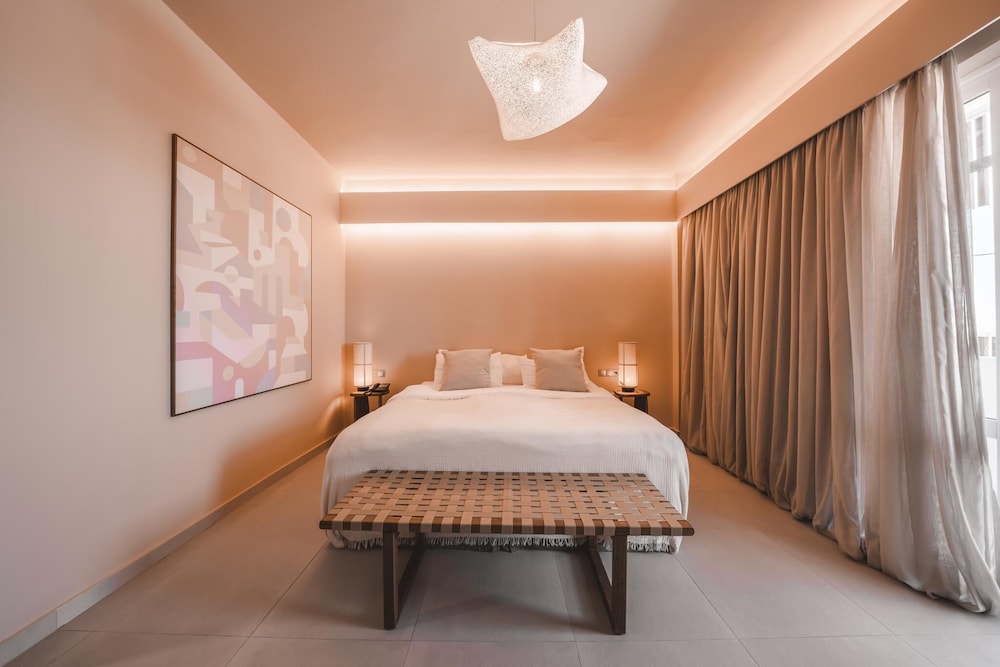 More Meni Residence and Suites 19/50