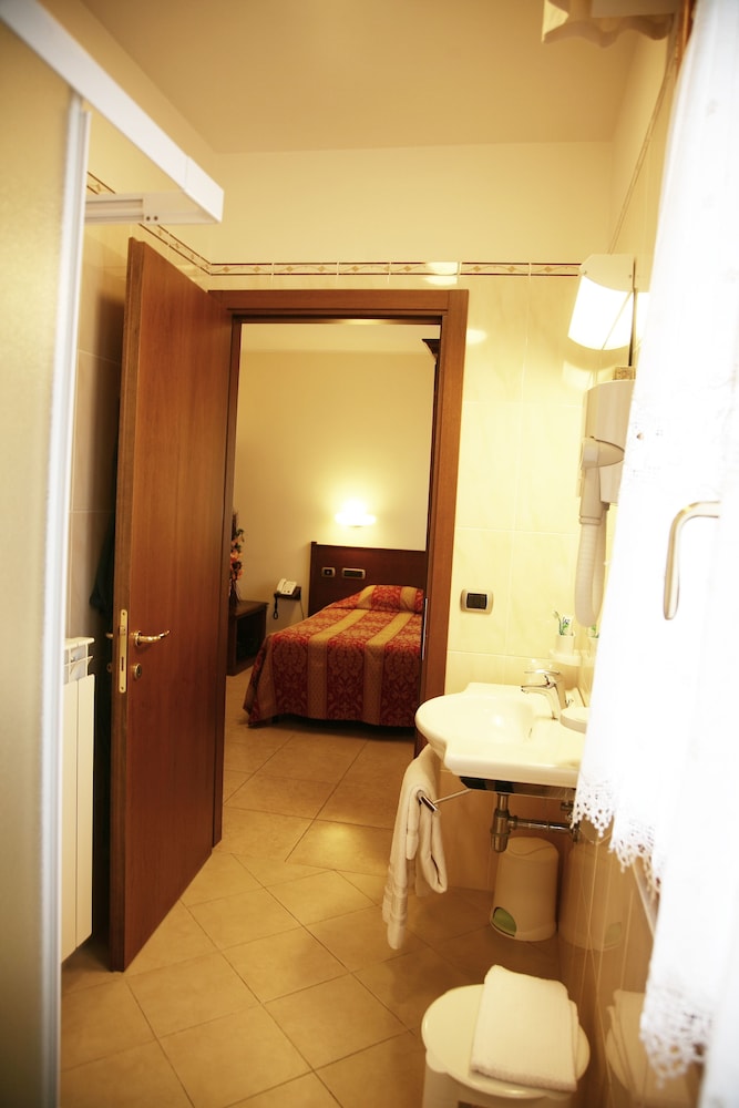Hotel Tiziana 13/50