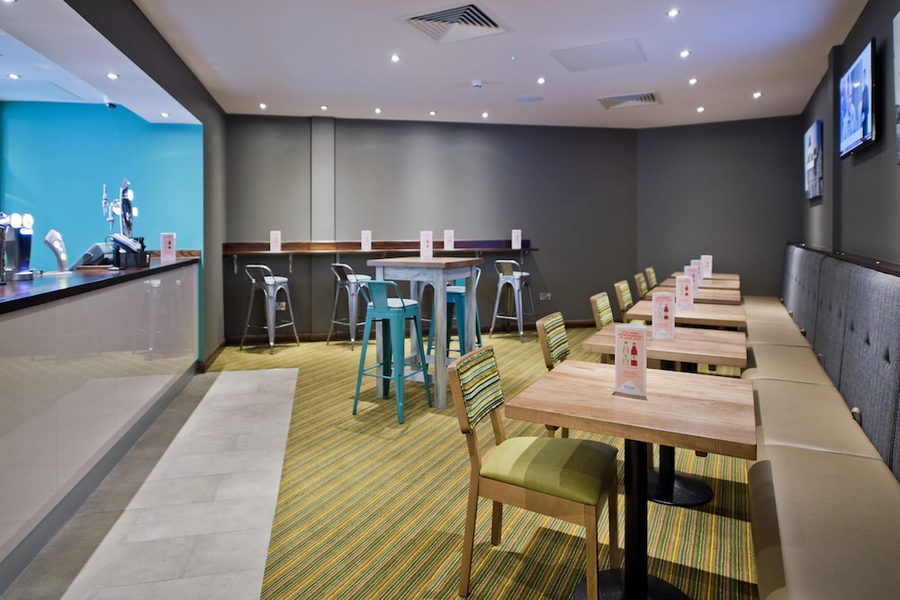 Premier Inn London Chiswick 31/36