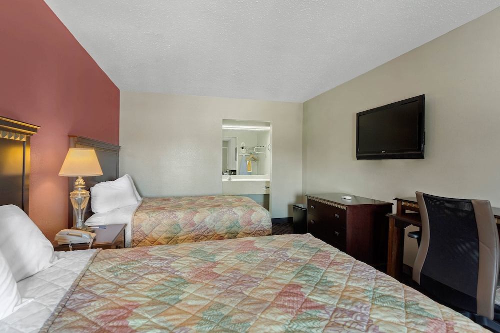 Southern Inn Manchester TN I 24 4/18