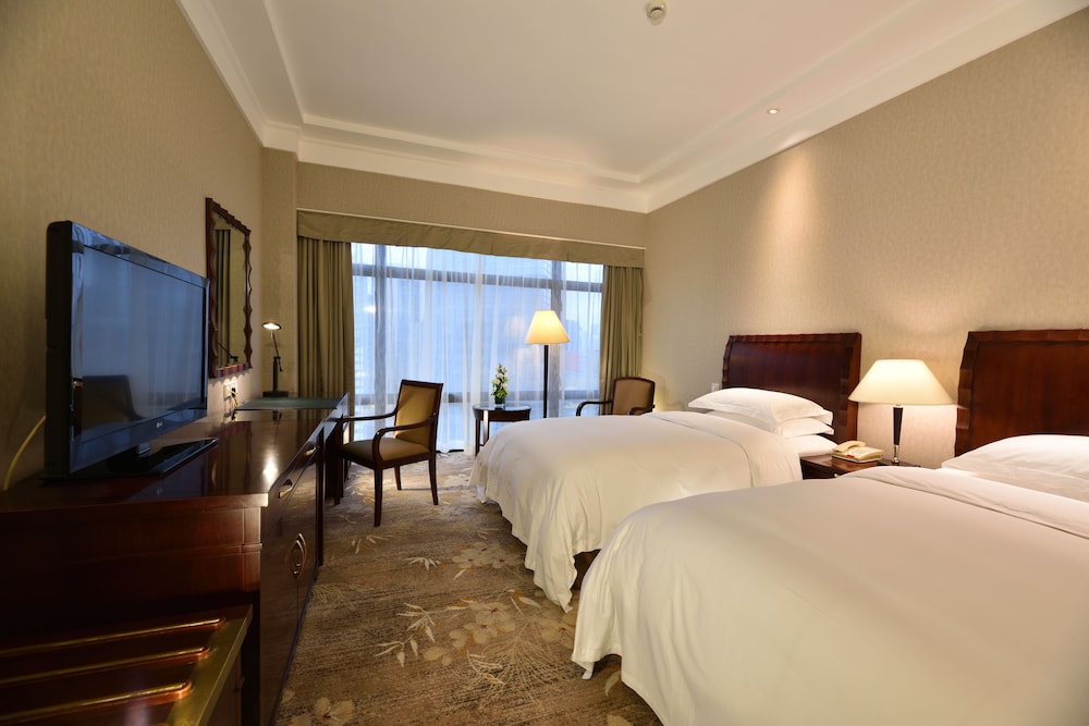Hotel Equatorial Shanghai 7/34