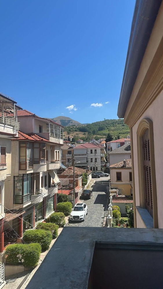 Vila Ebel Hotel, Pool & Spa 45/48