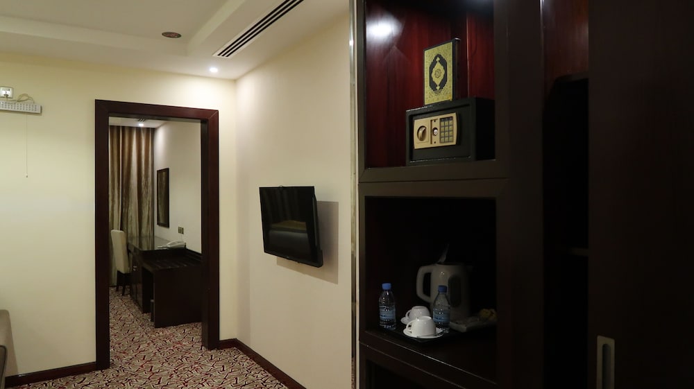 فندق اللوتس(Lotus Hotel) 29/47
